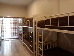 Relax Corner Inn - Hostel