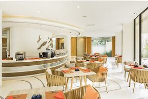 Bandara Beach Resort, Phuket