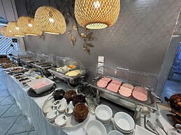 Thalia deco City & Beach Hotel