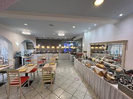 Thalia deco City & Beach Hotel