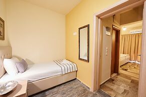 Thalia deco City & Beach Hotel