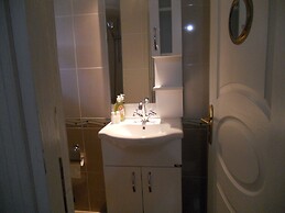 Yacht House Istanbul