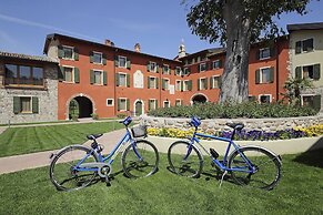 Residence Borgo Mondragon