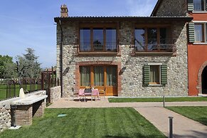 Residence Borgo Mondragon