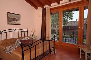Residence Borgo Mondragon