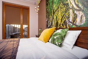 Old Town Luxury Apartments by Amstra