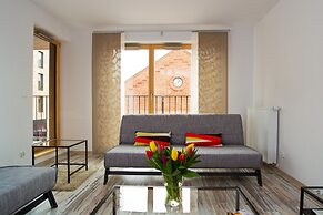 Old Town Luxury Apartments by Amstra