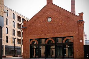 Old Town Luxury Apartments by Amstra