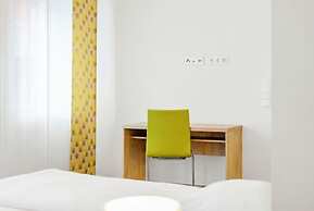ADAPT APARTMENT HOTEL Berlin-Adlershof