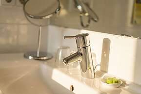 ADAPT APARTMENT HOTEL Berlin-Adlershof