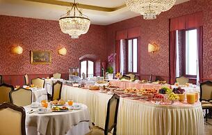 Titano Suites