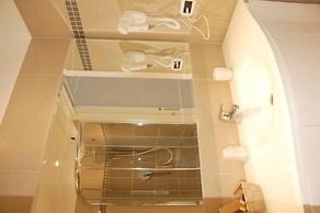 Charme Holidays Colosseum