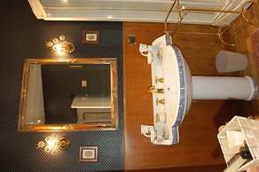 Charme Holidays Colosseum