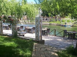 Agva Gizemli Nehir Hotel