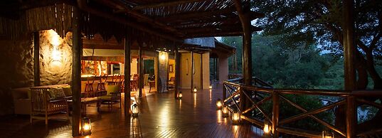 Lukimbi Safari Lodge