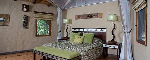 Lukimbi Safari Lodge