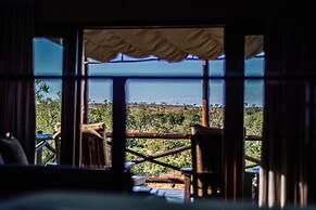 Lukimbi Safari Lodge