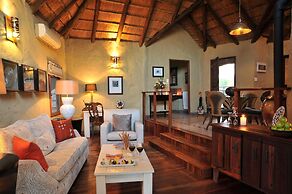 Lukimbi Safari Lodge