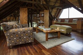 Lukimbi Safari Lodge