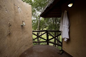 Lukimbi Safari Lodge