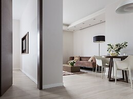 Chopin Apartments Platinum Towers