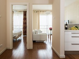 Chopin Apartments Platinum Towers