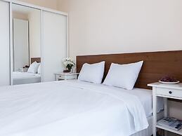 Chopin Apartments Platinum Towers