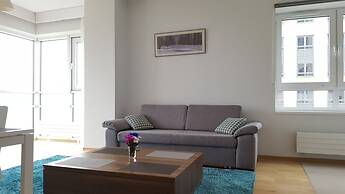 Chopin Apartments Platinum Towers