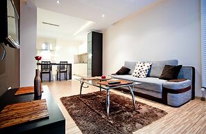 Chopin Apartments Platinum Towers