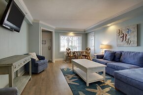 Islander Hotel & Resort