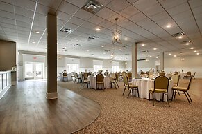 Islander Hotel & Resort