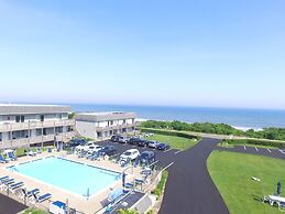 Hartmans' Briney Breezes Beach Resort