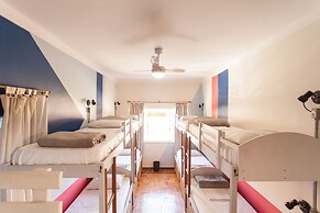 Trem Azul Hostel