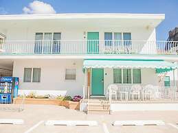 Biscayne Family Resort