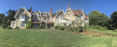 Lisle Combe