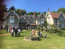 Lisle Combe