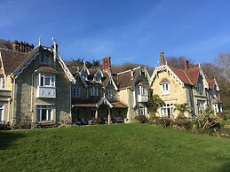 Lisle Combe