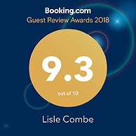 Lisle Combe