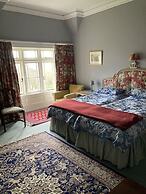Lisle Combe