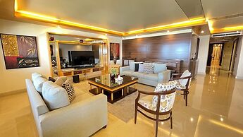Lahoya Suites