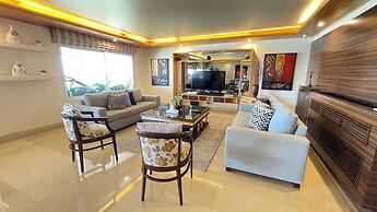 Lahoya Suites