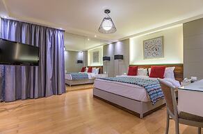Lahoya Suites