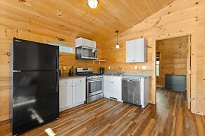 Edinboro Lake Resort Cabins