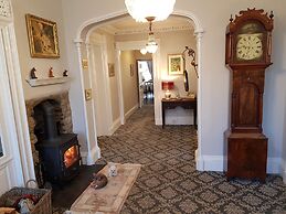 Foxghyll Country House B&B