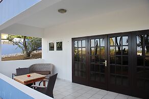 Bantopa Apartments & Villas