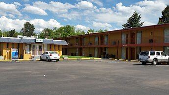 Essex House Motel