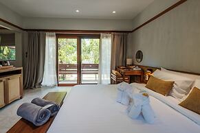 Banana Fan Sea Resort