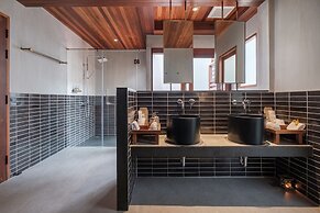 Banana Fan Sea Resort