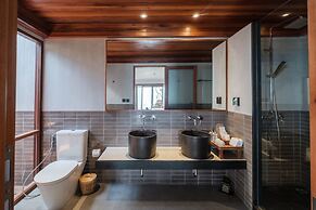 Banana Fan Sea Resort