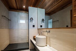 Banana Fan Sea Resort